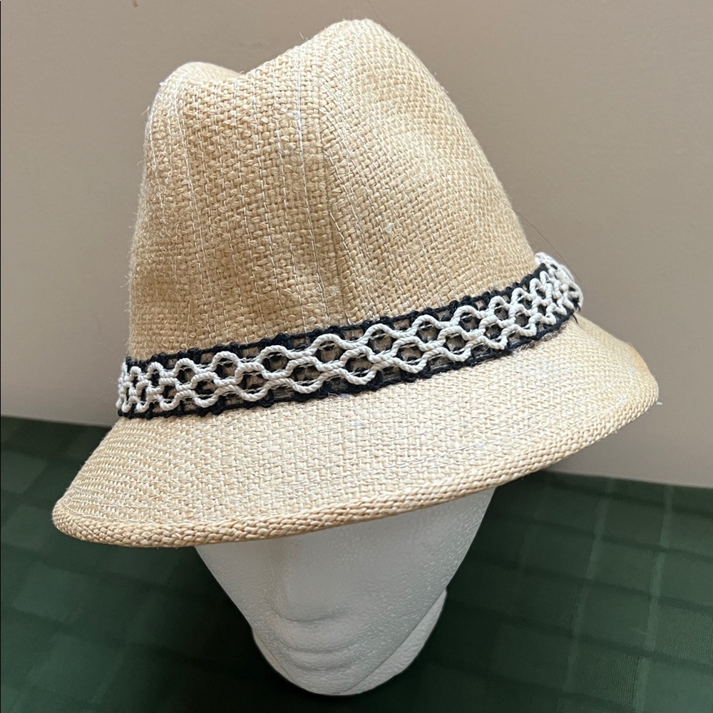 Vintage Stetson Tan Fedora with Black and White Band - Picture 7 of 16